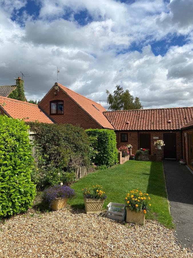Willow Tree Cottages Newark-on-Trent  Luaran gambar