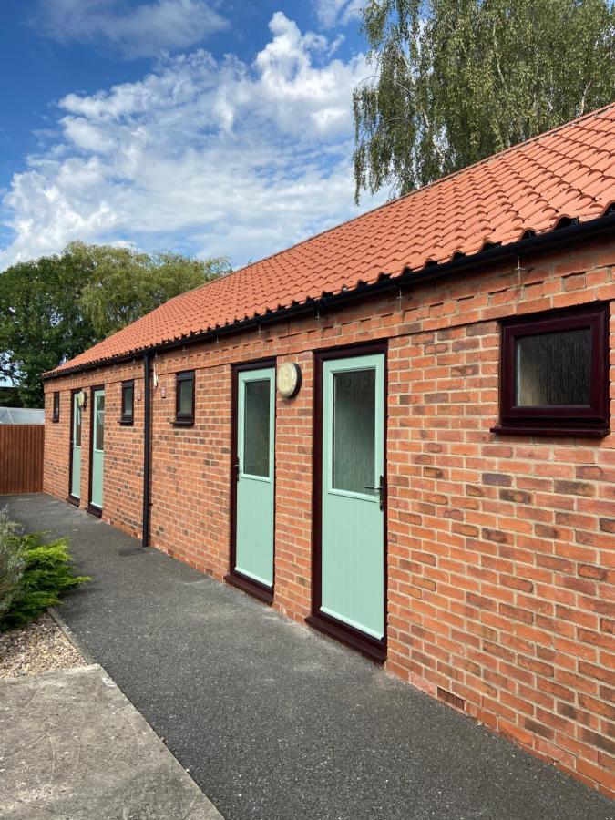 Willow Tree Cottages Newark-on-Trent  Luaran gambar