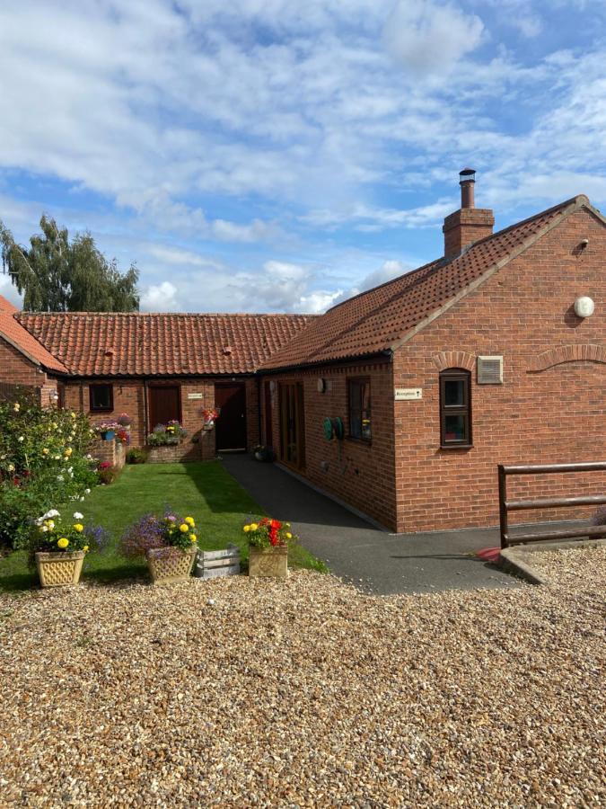 Willow Tree Cottages Newark-on-Trent  Luaran gambar